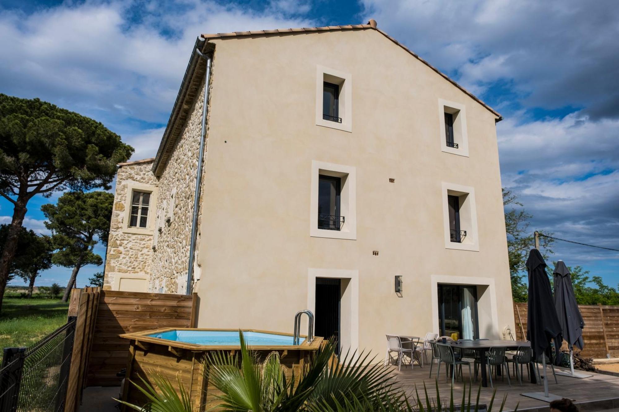 Domaine De Merins, 10 Couchages Avec Piscine, Face A La Riviere, A 4Km De La Plage Fleury  Bagian luar foto